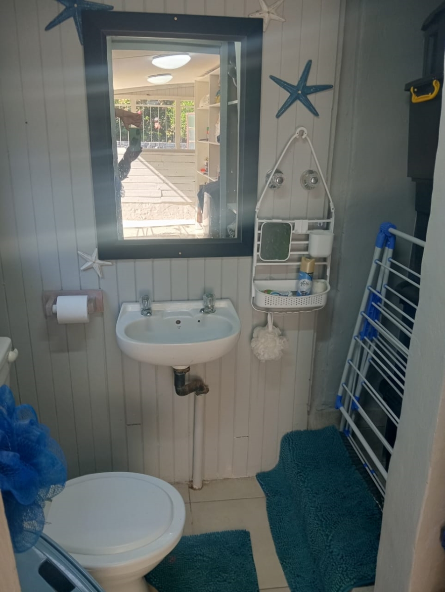 3 Bedroom Property for Sale in Wavecrest Eastern Cape